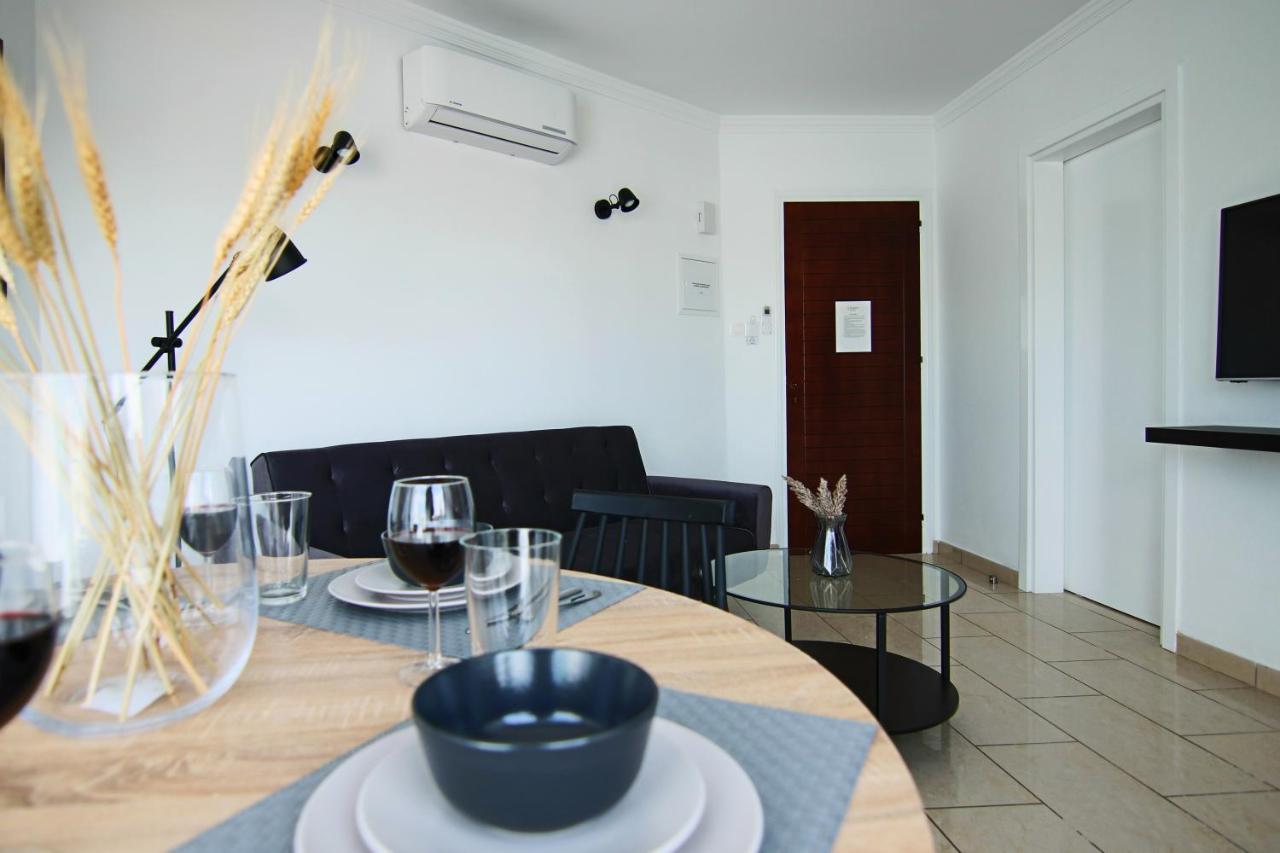 Phaedrus Living Seaside Junior Suite Lighthouse 63 Paphos Exterior foto