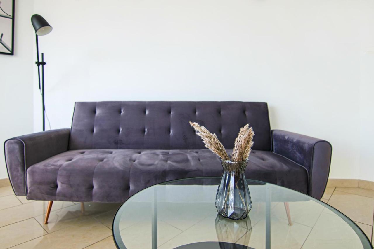 Phaedrus Living Seaside Junior Suite Lighthouse 63 Paphos Exterior foto
